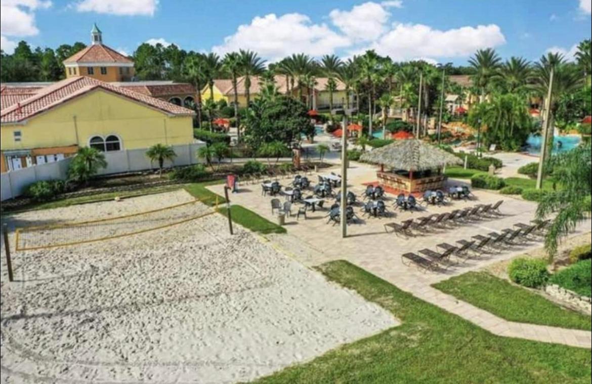 Serene Family Friendly Townhouse In The Wonderful Regal Palms 대번포트 외부 사진