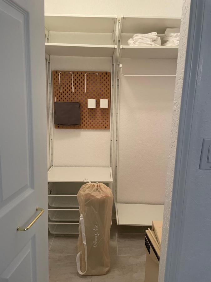 Serene Family Friendly Townhouse In The Wonderful Regal Palms 대번포트 외부 사진
